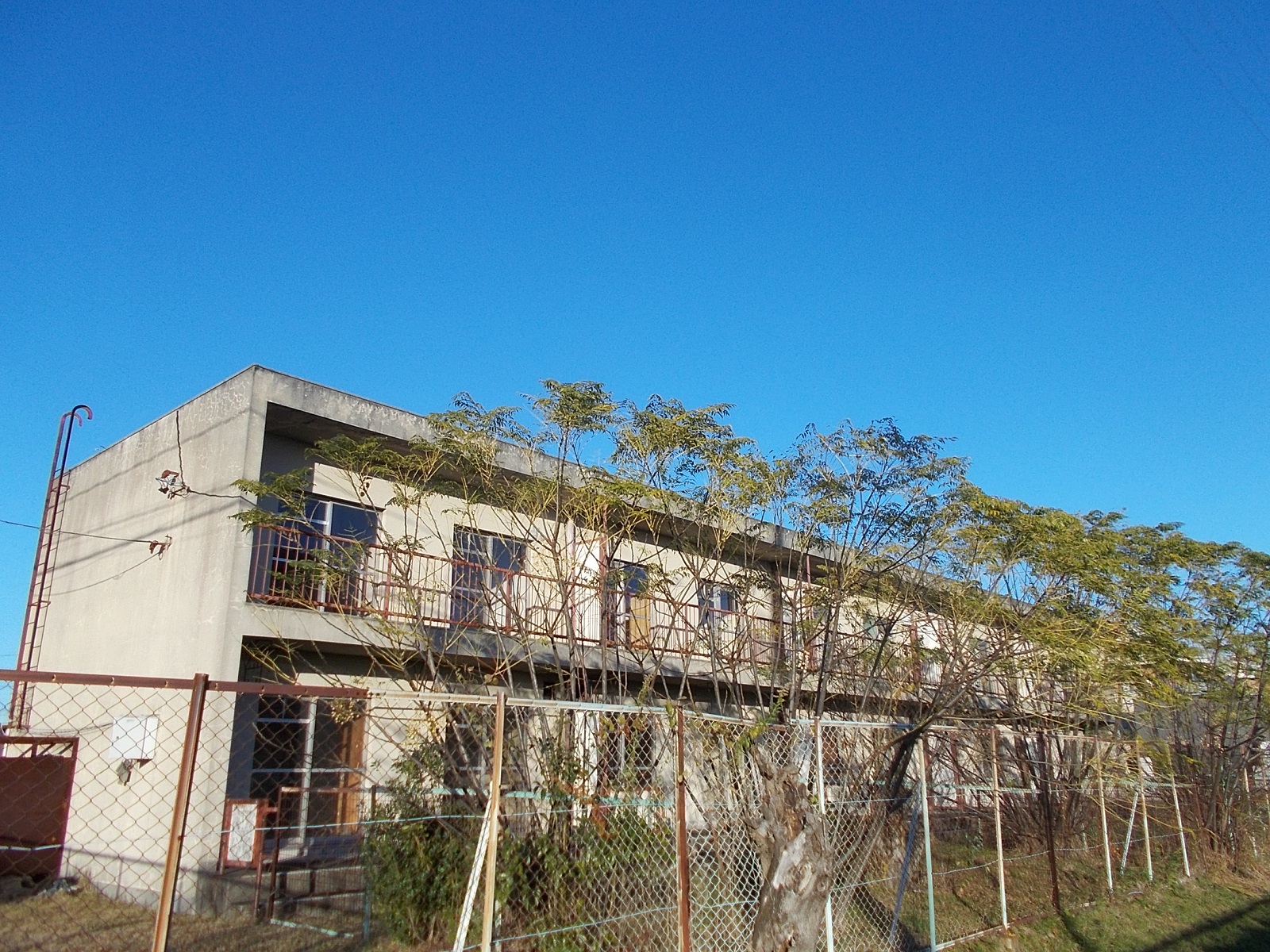 2階建て鉄筋コンクリートの解体費用相場