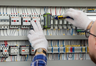 スケルトン物件の電気工事費用