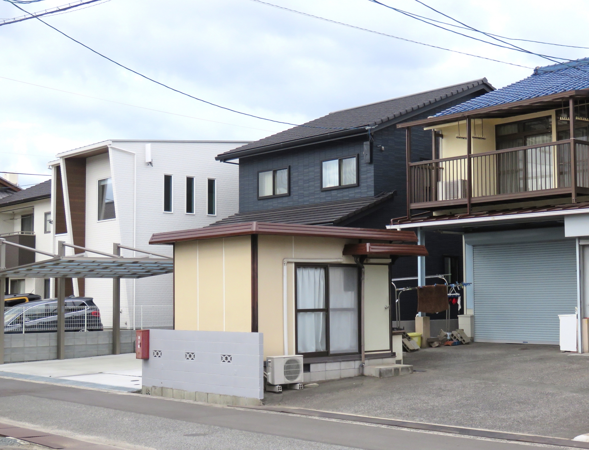 老朽化した家