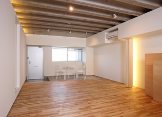 間仕切りを撤去したマンション